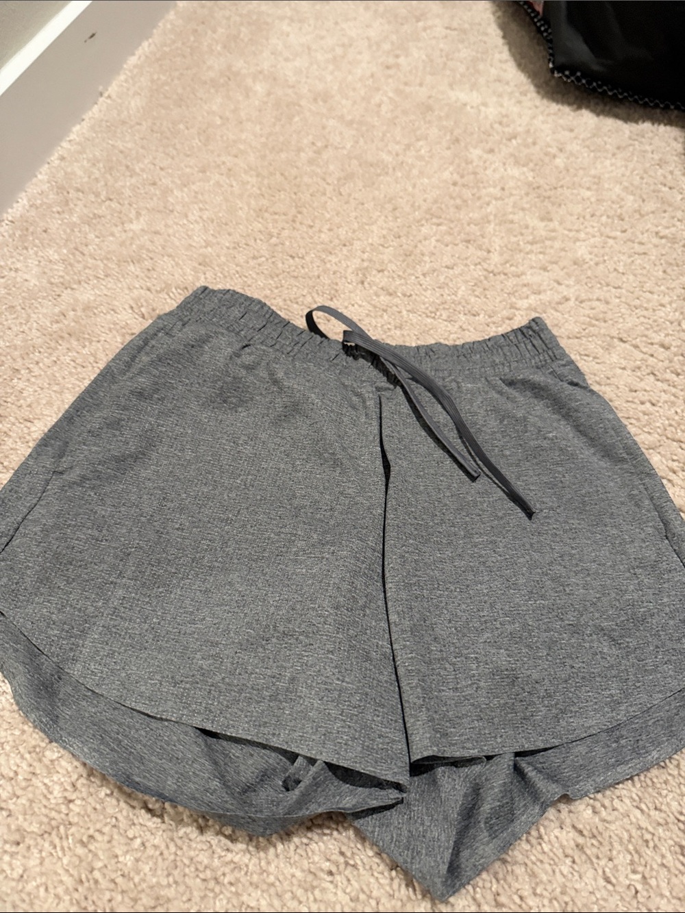 Uniqlo Women’s Gray Athletic Drawstring Shorts